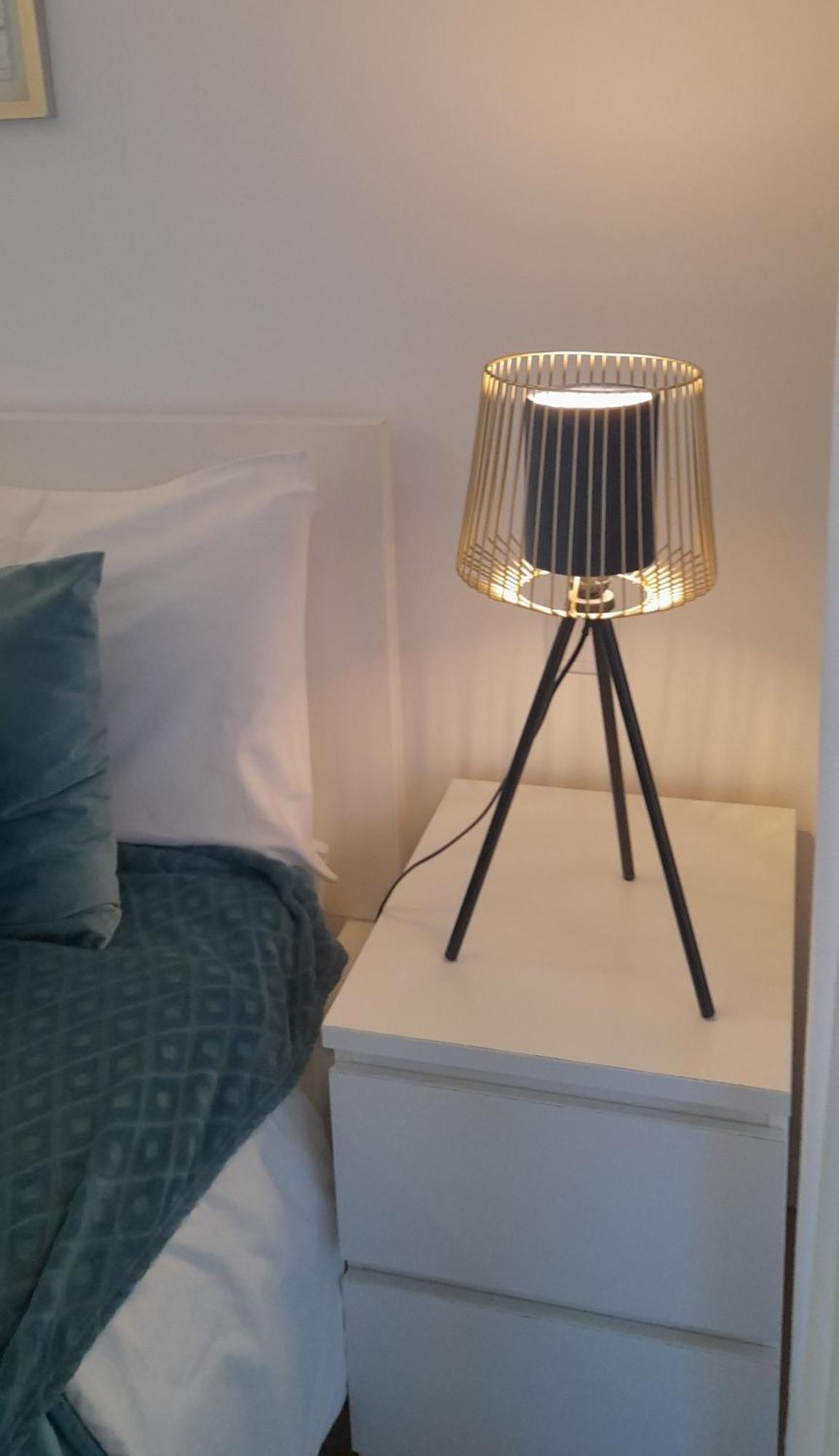 Light Brown Central Apartment Авиеро Екстериор снимка